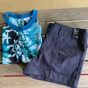 NWT - NY&CO Cutaway Floral Tank Med Blue/Black